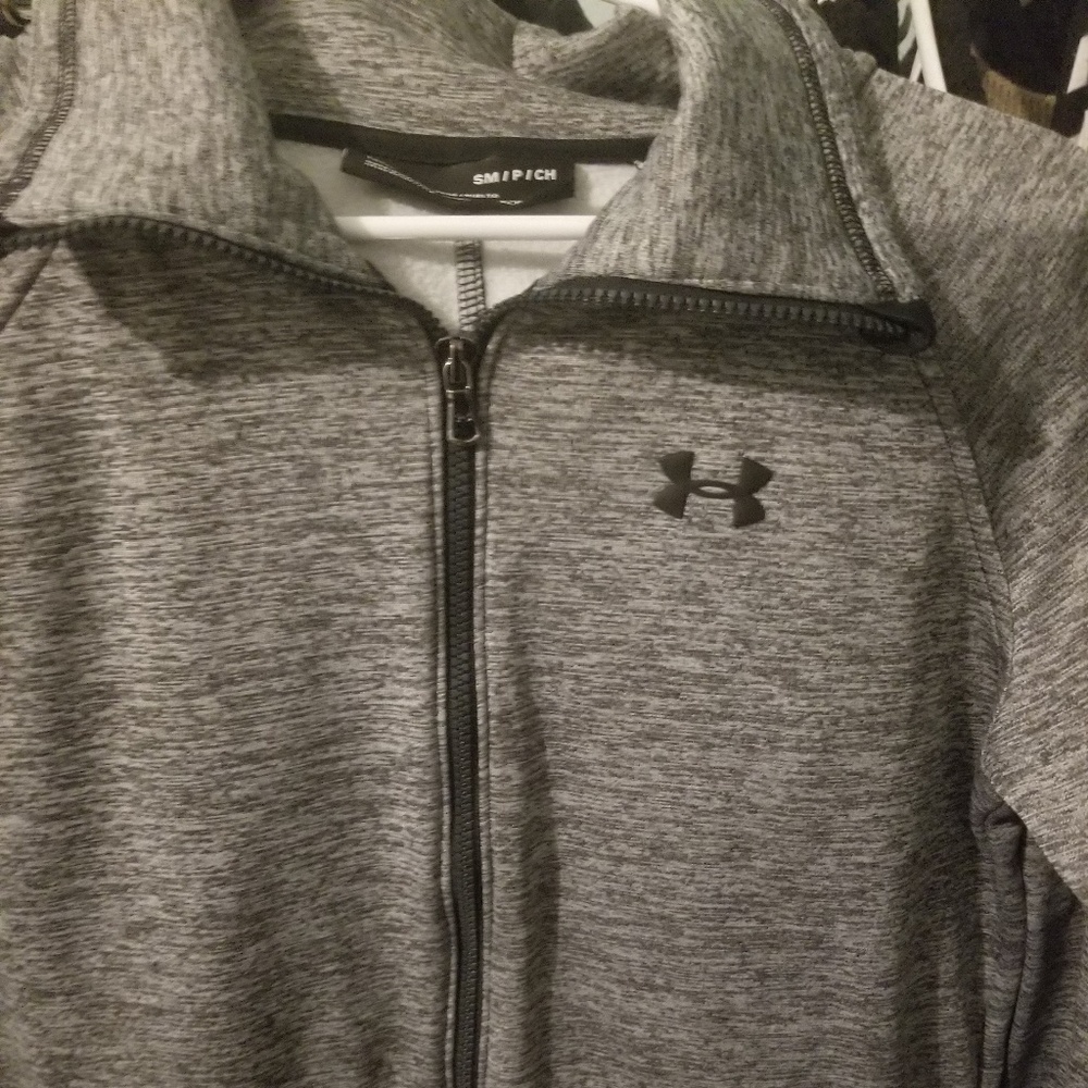 Under armour sweater - Picture 3 of 4